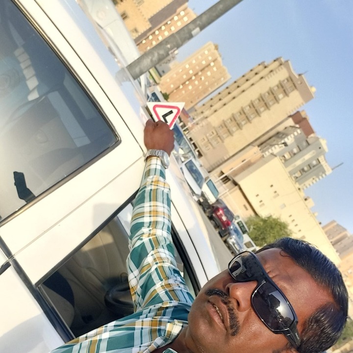 Desert King Driving School Instagram